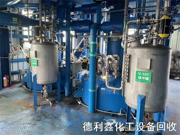 回收化工舊設(shè)備，附近化工廠設(shè)備回收